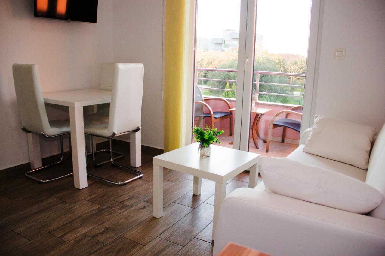 Apartments Karla Bibinje Ngoại thất bức ảnh