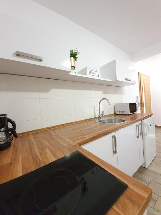 Apartments Karla Bibinje Ngoại thất bức ảnh